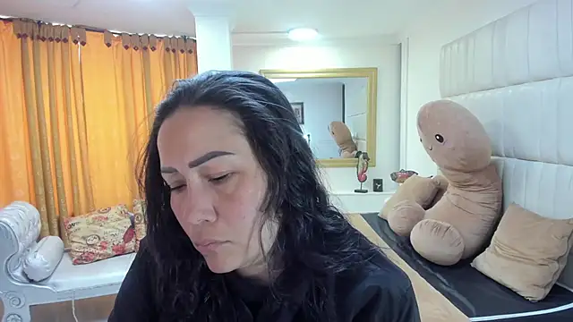 Snapshot of gaby_trent chatting on 20, 9, 2025 gaby trent online show from 20, 9, 2025