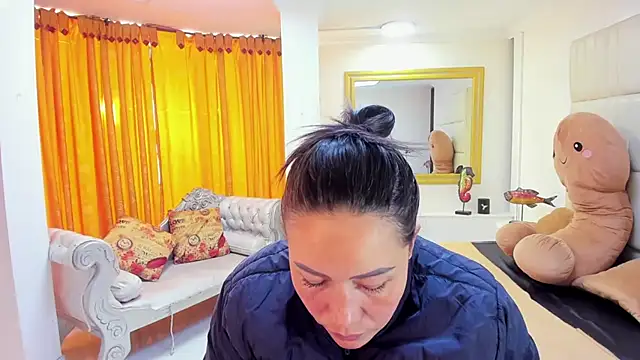 Snapshot of gaby_trent chatting on 24, 9, 2025 gaby trent online show from 24, 9, 2025