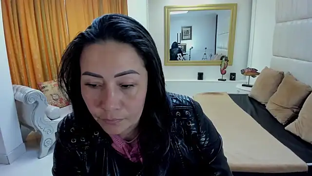 Snapshot of gaby_trent chatting on 29, 9, 2025 gaby trent online show from 29, 9, 2025