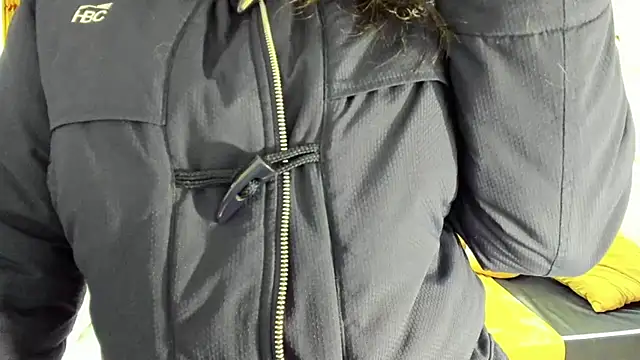 Snapshot of gaby_trent chatting on 8, 10, 2025 gaby trent online show from 8, 10, 2025