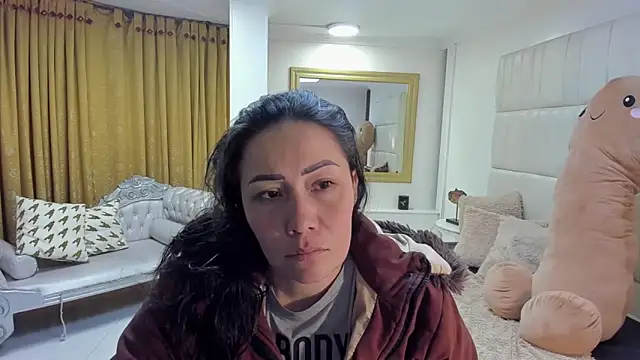 Snapshot of gaby_trent chatting on 15, 11, 2025 gaby trent online show from 15, 11, 2025