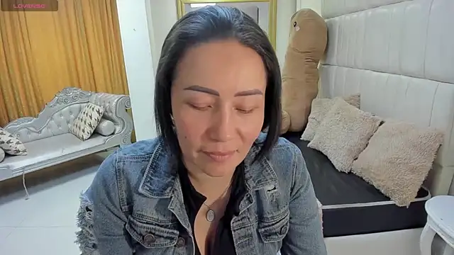 gaby trent online show from 5, 3, 2026