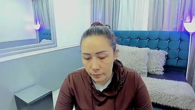 Snapshot of gaby_trent chatting on 29, 7, 2026 gaby trent online show from 29, 7, 2026
