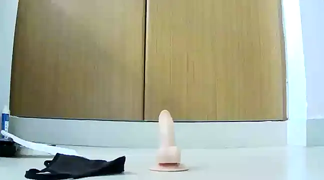 Snapshot of roadies chatting on 20, 2, 2025 roadies online show from 20, 2, 2025