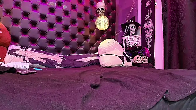 Snapshot of AlexHoe_ chatting on 26, 1, 2025 AlexHoe online show from 26, 1, 2025