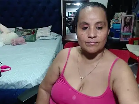 Snapshot of pervert_mommy_ chatting on 2, 1, 2025 pervert mommy  online show from 2, 1, 2025