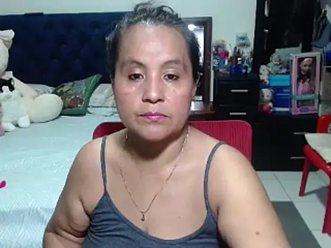 Snapshot of pervert_mommy_ chatting on 3, 1, 2025 pervert mommy  online show from 3, 1, 2025
