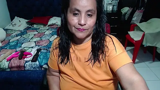 Snapshot of pervert_mommy_ chatting on 19, 3, 2025 pervert mommy  online show from 19, 3, 2025