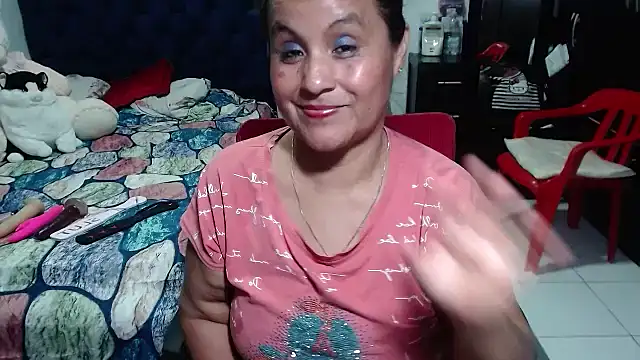Snapshot of pervert_mommy_ chatting on 21, 3, 2025 pervert mommy  online show from 21, 3, 2025