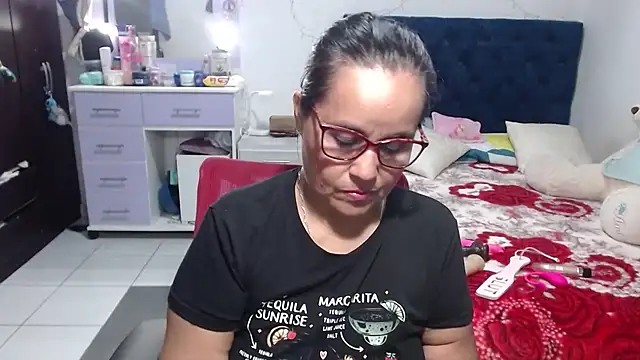 pervert mommy  online show from 24, 5, 2026