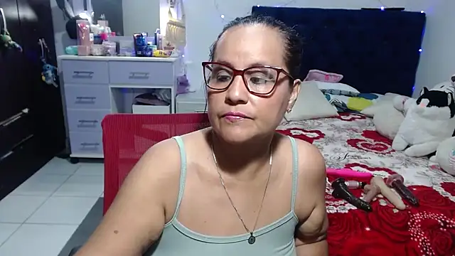 pervert mommy  online show from 26, 5, 2026