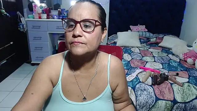 pervert mommy  online show from 29, 5, 2026