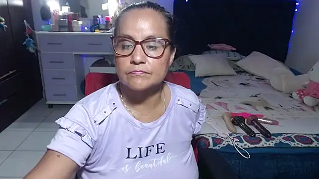 pervert mommy  online show from 27, 6, 2026