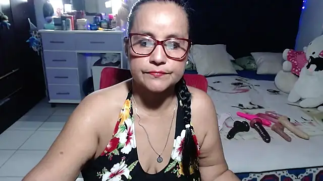 pervert mommy  online show from 30, 6, 2026
