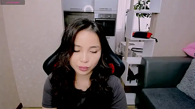 Snapshot of AyaMoon chatting on 10, 10, 2025 AyaMoon online show from 10, 10, 2025