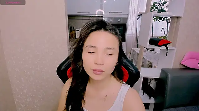 Snapshot of AyaMoon chatting on 15, 10, 2025 AyaMoon online show from 15, 10, 2025
