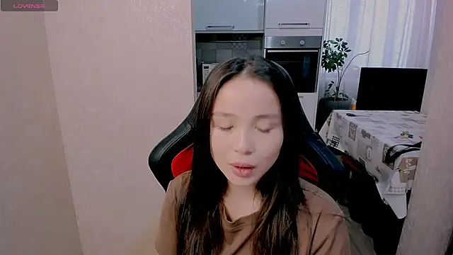 AyaMoon online show from 26, 11, 2025