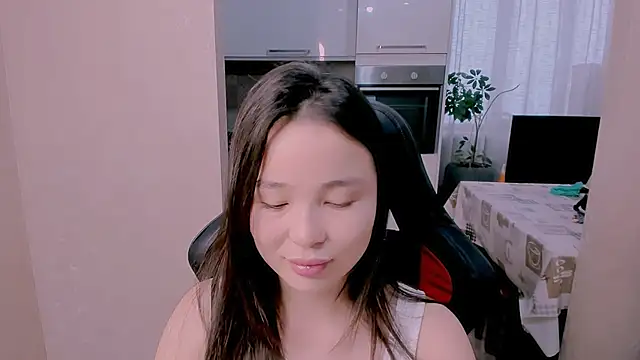 AyaMoon online show from 16, 12, 2025