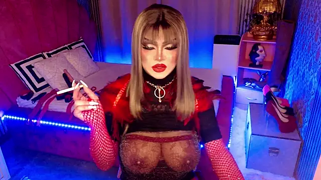 LasciviousQueenTS online show from 10, 6, 2026