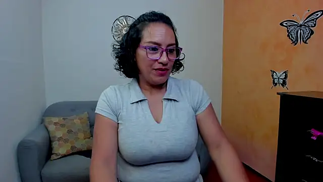 Snapshot of scarlet_wet chatting on 20, 5, 2026 scarlet wet online show from 20, 5, 2026