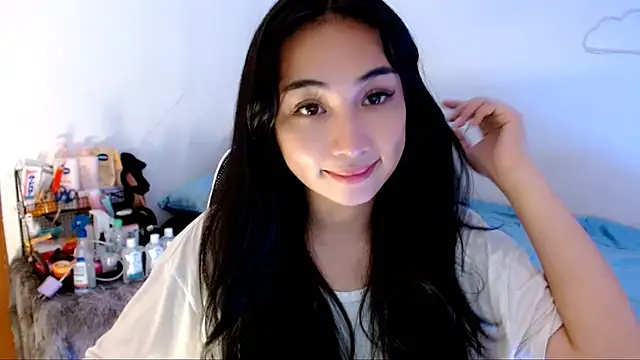 SweetLilly 18 online show from 9, 11, 2025