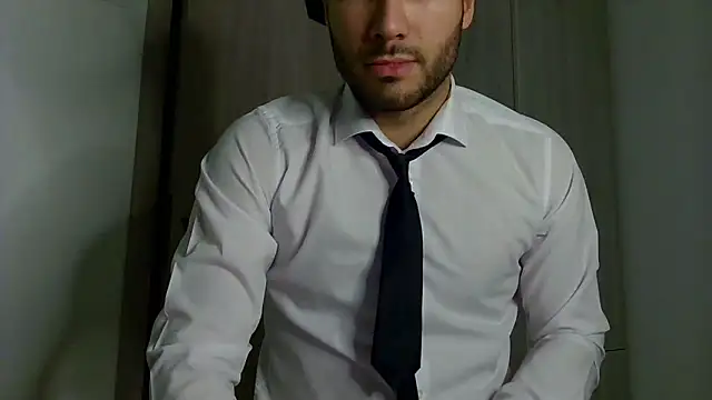 Justynn1 online show from 12, 1, 2025