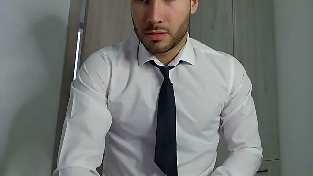 Justynn1 online show from 21, 2, 2025