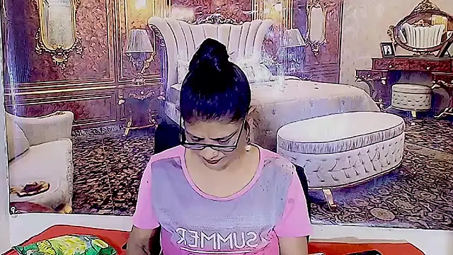 Snapshot of IndianAllure chatting on 26, 2, 2026 IndianAllure online show from 26, 2, 2026