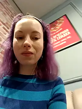 Frost foxy online show from 8, 2, 2025