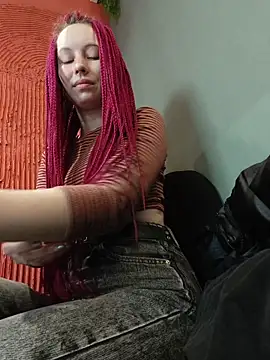 Frost foxy online show from 15, 3, 2026