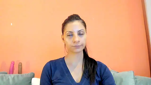 Snapshot of Dirty-Bya chatting on 8, 10, 2025 Dirty-Bya online show from 8, 10, 2025
