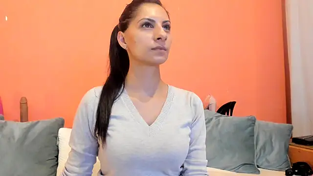 Snapshot of Dirty-Bya chatting on 15, 10, 2025 Dirty-Bya online show from 15, 10, 2025