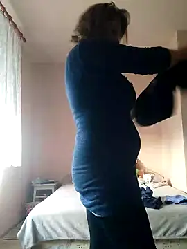 Snapshot of Elza01 chatting on 3, 2, 2025 Elza01 online show from 3, 2, 2025