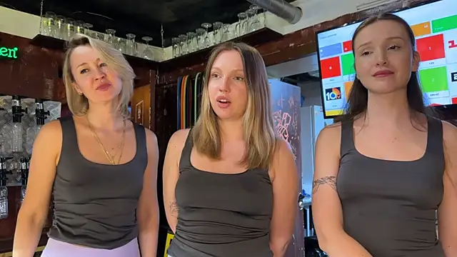 Snapshot of dirtypub chatting on 2, 4, 2026 dirtypub online show from 2, 4, 2026