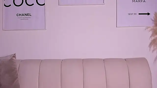 Emma jonness online show from 8, 3, 2025