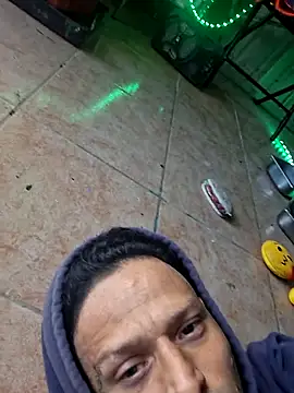 Snapshot of Toycockhot chatting on 25, 10, 2025 Toycockhot online show from 25, 10, 2025