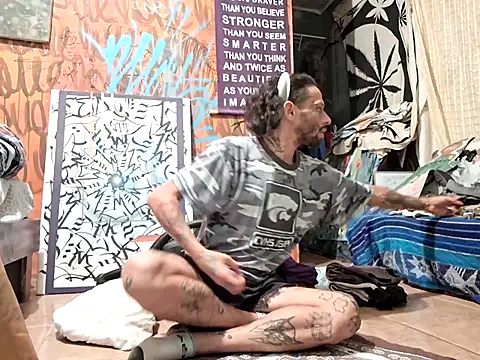 Snapshot of Toycockhot chatting on 20, 11, 2025 Toycockhot online show from 20, 11, 2025