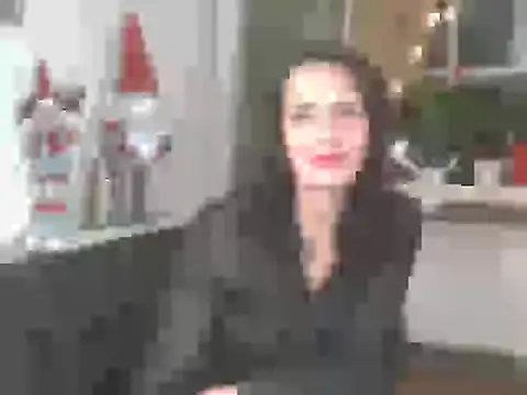 Snapshot of DreamMarianna chatting on 4, 1, 2025 DreamMarianna online show from 4, 1, 2025