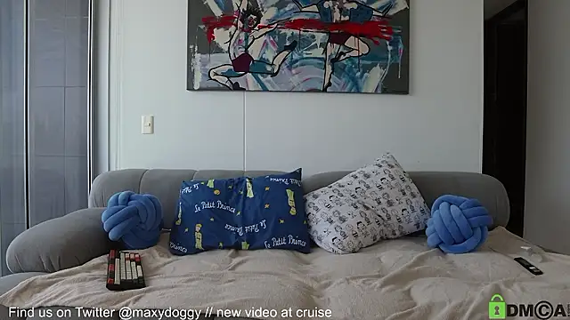 maxdoggy1 online show from 8, 12, 2024