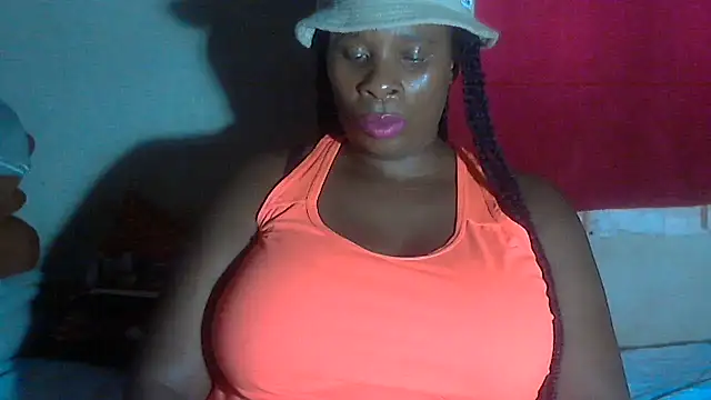 Snapshot of Choco-Coco10 chatting on 4, 10, 2025 Choco-Coco10 online show from 4, 10, 2025