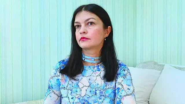  Lily  online show from 5, 3, 2026