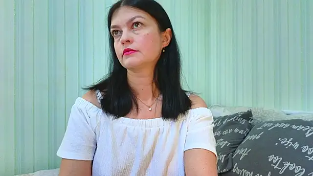  Lily  online show from 17, 3, 2026