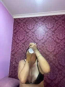 juliana diaz online show from 6, 11, 2025