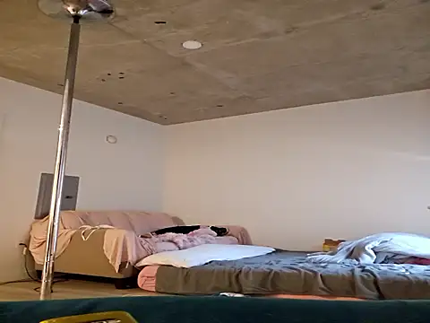 Snapshot of NikiFm chatting on 14, 11, 2025 NikiFm online show from 14, 11, 2025