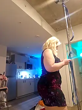 Snapshot of NikiFm chatting on 26, 11, 2025 NikiFm online show from 26, 11, 2025