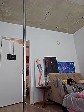 Snapshot of NikiFm chatting on 10, 2, 2026 NikiFm online show from 10, 2, 2026