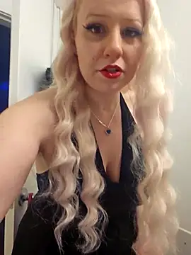 Snapshot of NikiFm chatting on 22, 2, 2026 NikiFm online show from 22, 2, 2026