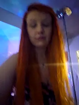 Snapshot of NikiFm chatting on 1, 4, 2026 NikiFm online show from 1, 4, 2026