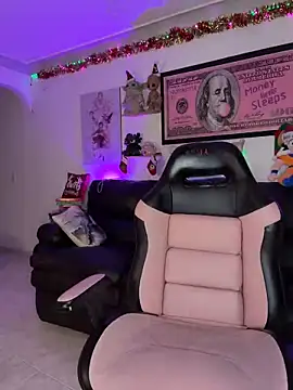 Snapshot of may_aceros chatting on 22, 12, 2025 may aceros online show from 22, 12, 2025