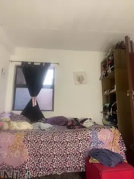 Snapshot of AlondraDiossa03 chatting on 18, 10, 2025 AlondraDiossa03 online show from 18, 10, 2025